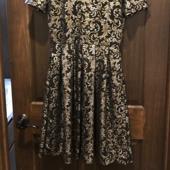 Lularoe Amelia dress - Picture 2 of 4